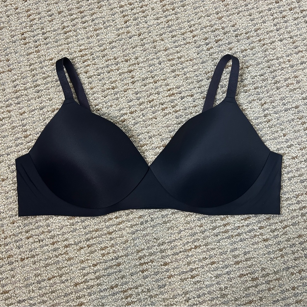 EBY Pain Free T-Shirt Bra Black Size 40B - Picture 3 of 6